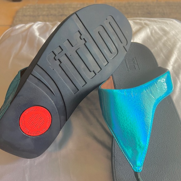 Shoes - Picture 2 of 3